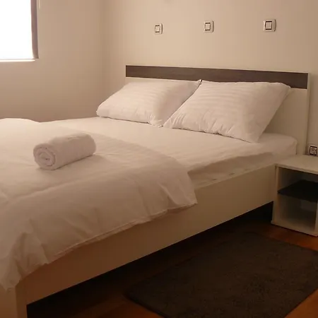 Nest Privlaka (Zadar)