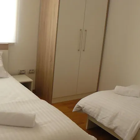 Nest Privlaka (Zadar)